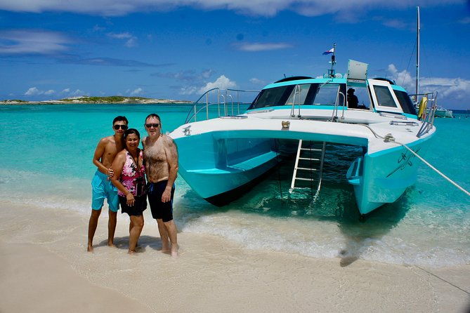 boomerangs-best-of-anguilla-swim-with-turtles-adventure
