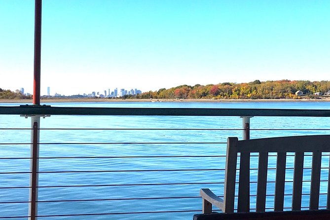 boston-harbor-fall-foliage-brunch-cruise
