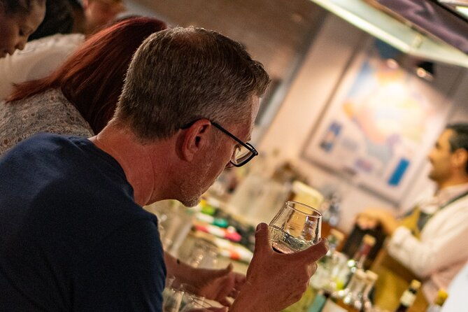 boutique-rum-and-chocolate-tasting-at-lunatico