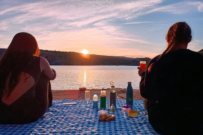 breakfast-at-sunrise-in-menorca-private-guide