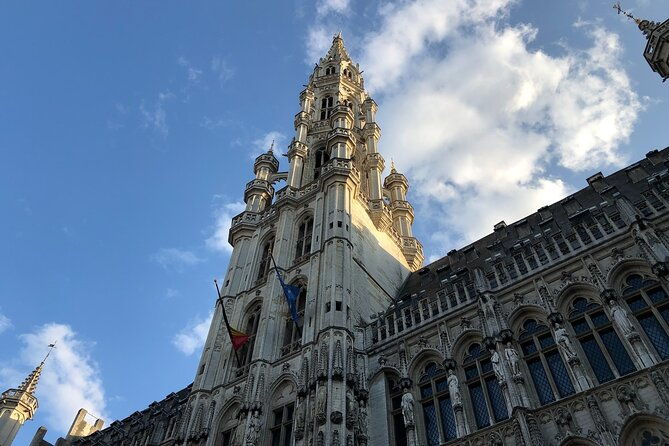 brussels-highlights-walking-and-bus-tour-w-waffle-2