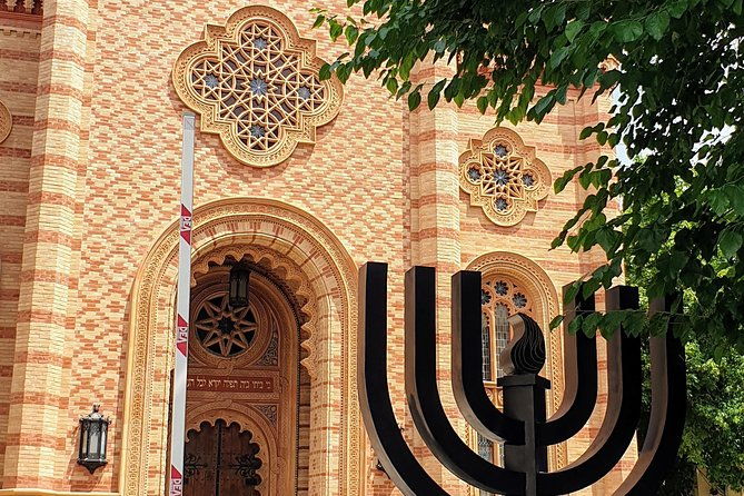 bucharest-jewish-heritage-holocaust-memorial-private-car-tour