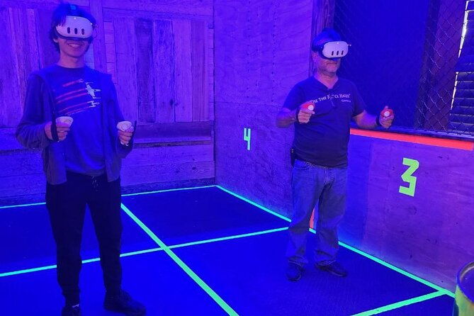 bundle-1-hour-axe-throwing-1-hour-vr-escape-game
