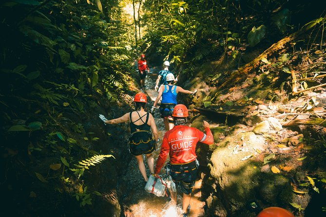 canyoning-in-the-lost-canyon-costa-rica