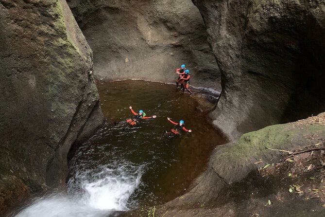 canyoning-lower-ilheus-flores-island-2