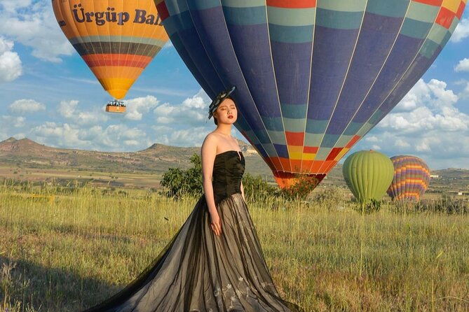 cappadocia-photoshoot-with-flying-dress-instagram-reels