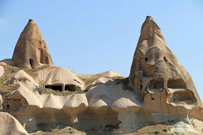 cappadocia-private-red-tour-with-luxury-car