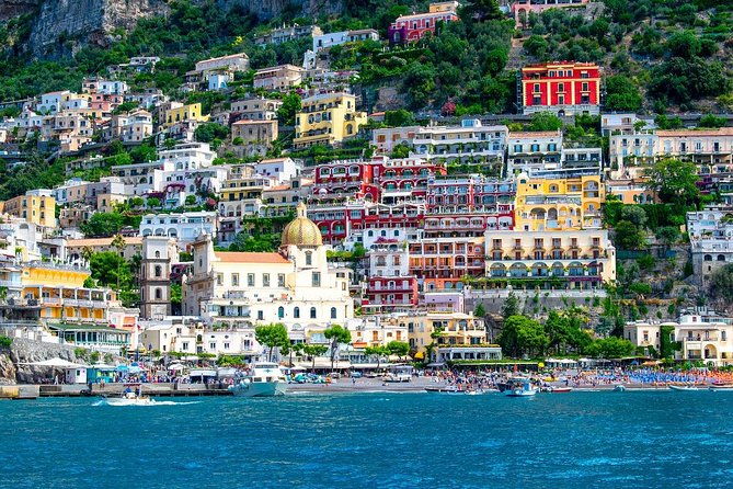 capri-blue-grotto-sorrento-and-pompeii-from-positano-or-amalfi