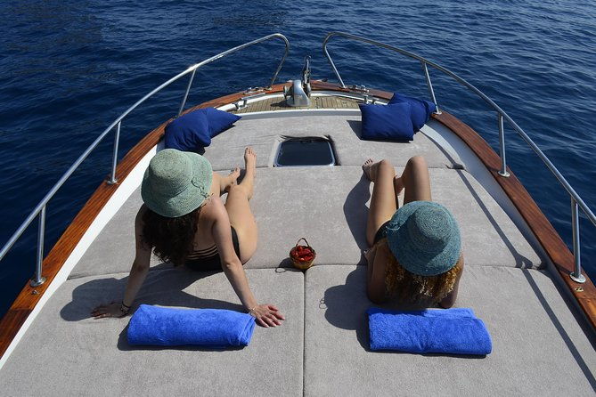 capri-boat-excursion
