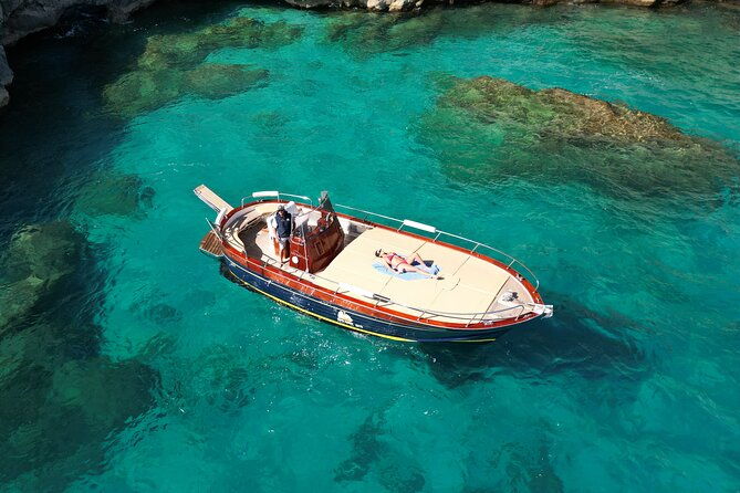 capri-samba-boat-tour-sail-in-style-by-boat