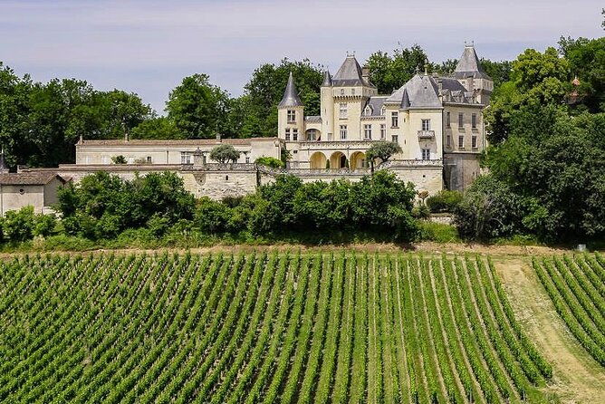 castel-wine-tour-in-bordeaux-margaux