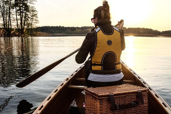 castle-island-premium-guided-canoe-tour-at-trakai-historical-park