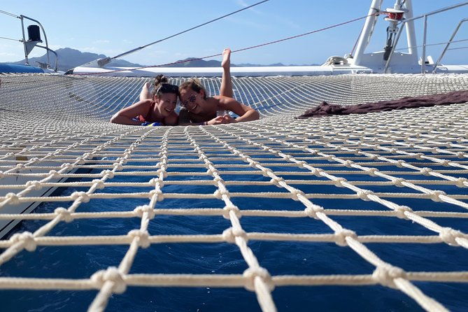 catamaran-day-trip-snorkeling-sailing-excursion