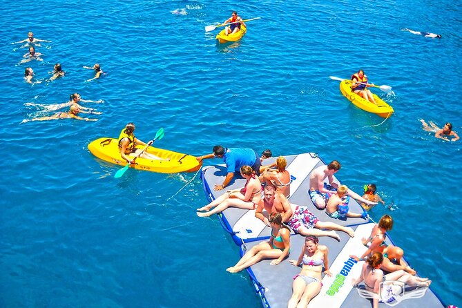 catamaran-sailing-experience-to-papagayos-beaches-with-lunch-and-drinks