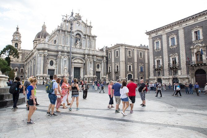 catania-unique-walking-tour-of-the-city-center