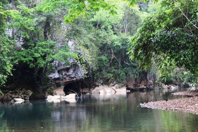 cave-tubing-and-altun-ha-mayan-ruin-from-belize-city-with-lunch