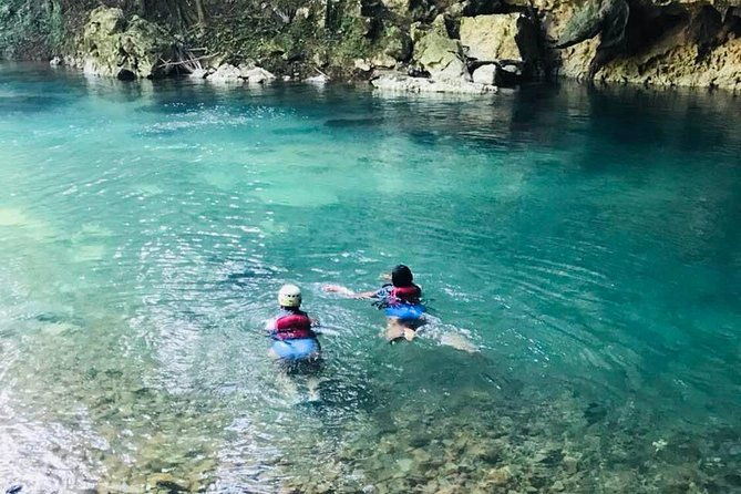 cave-tubing