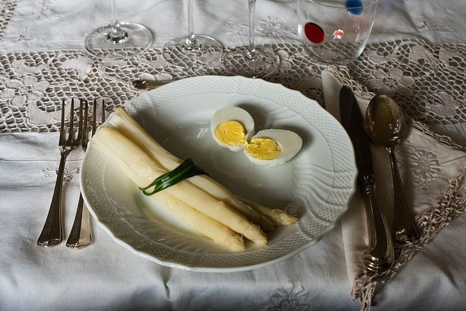 cesarine-dining-cooking-demo-at-locals-home-in-verona