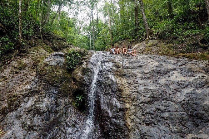 chasing-waterfalls-and-sunset-view-point