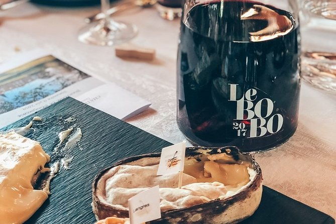 cheese-and-wine-accord-tour-at-chateau-de-champ-renard-2