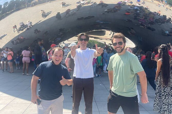 chicago-luxury-minibus-city-tour-and-architecture-river-cruise