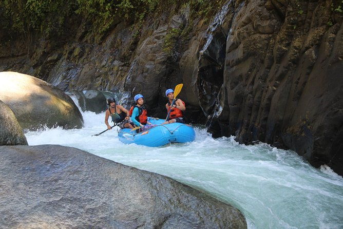 chorro-whitewater-rafting