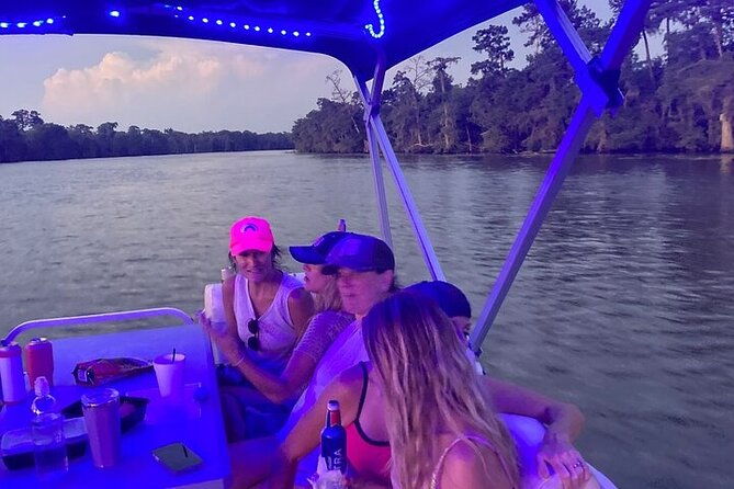 christmas-on-the-bayou-booze-cruise-near-new-orleans