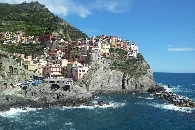 cinque-terre-private-tour-by-minivan-and-ferry-boat-from-pisa