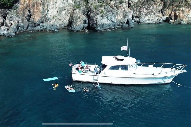 circle-the-island-of-st-john-lunch-stop-at-lime-out-taco-boat