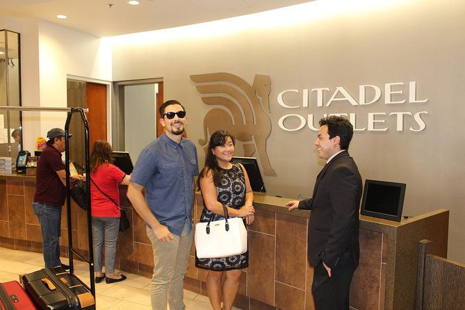 citadel-outlets-transfer-from-anaheim-with-vip-lounge-storage-lax-drop-off