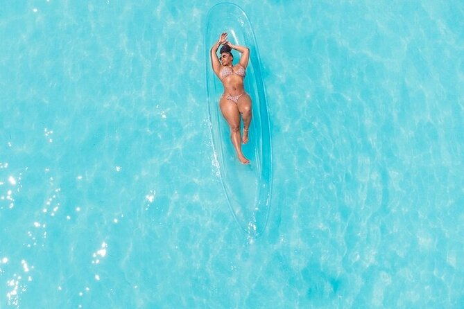 clear-kayak-photoshoot-in-montego-bay-single