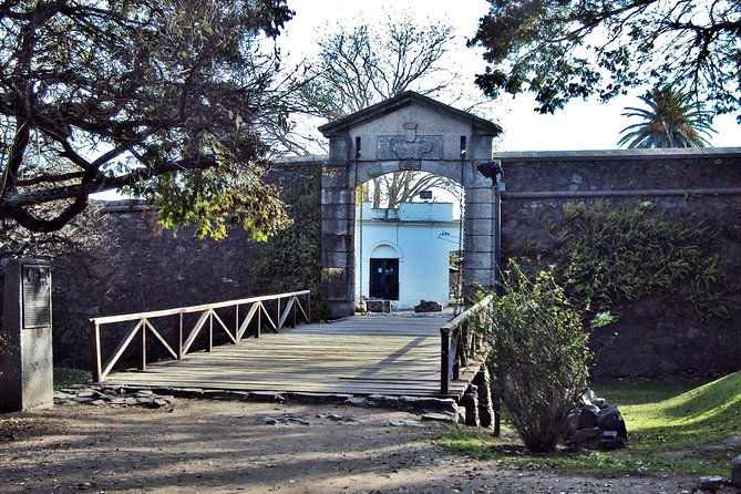colonia-del-sacramento-small-group-day-trip