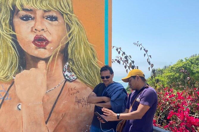 colorful-barranco-tour-and-street-art-all-included