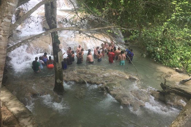 combo-tour-dunns-river-falls-and-bluetour-from-falmouth