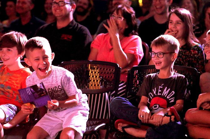 competitive-comedy-neighborhood-comedy-theatre-2