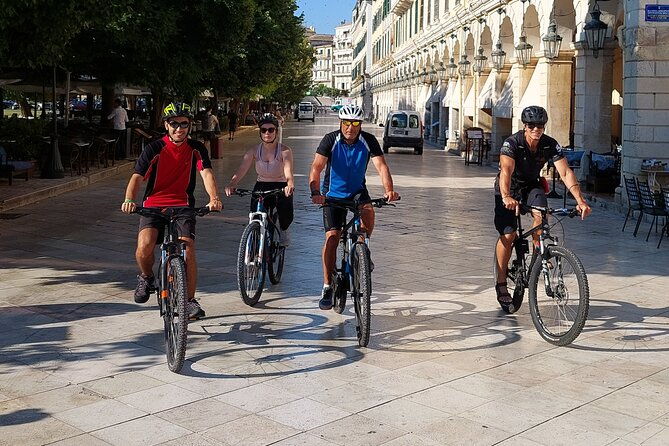 corfu-old-town-cycle-tour-historyflavours-narrow-alleys