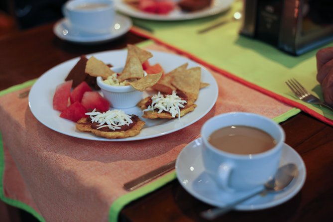 costa-rica-sloth-tour-in-la-fortuna
