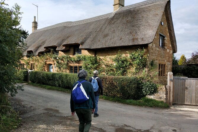 cotswolds-one-day-guided-walk-private-groups