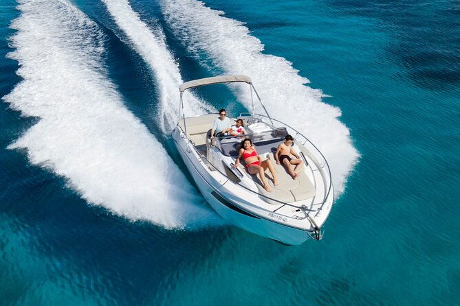 cranchi-e30-private-boat-for-10-pax-for-8-hours-in-ibiza