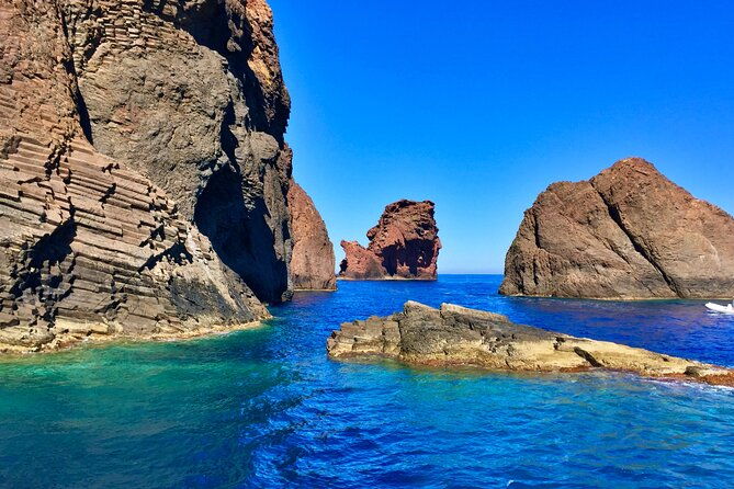 cruise-in-a-small-group-in-scandola-girolata-calanques-de-piana