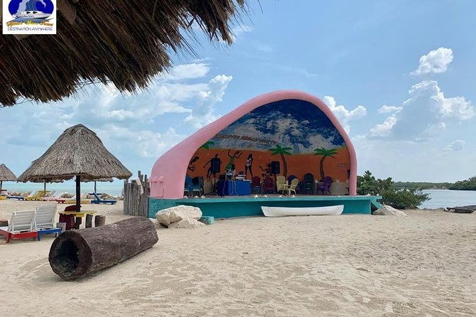 cucumber-beach-and-city-tour