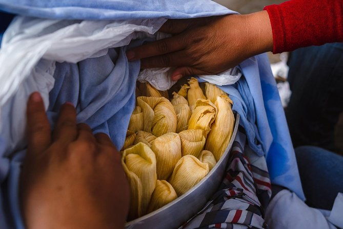curious-monkey-cusco-eat-the-streets-walking-food-tour