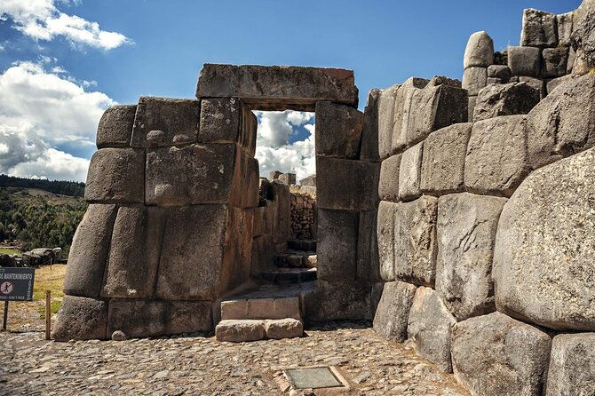 cusco-5-days-4-nights-machu-picchu-and-humantay-lake-tour
