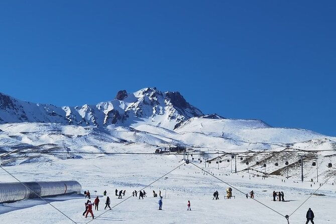 daily-erciyes-mountain-ski-tour-from-cappadocia