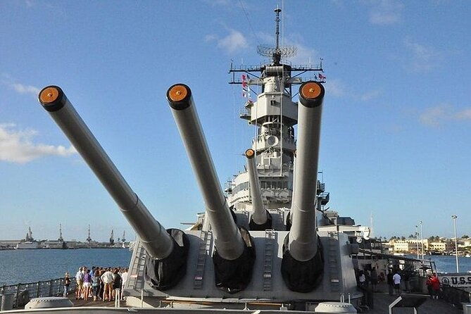 day-trip-from-maui-to-oahu-pearl-harbor-wwii-heroes-adventure-2