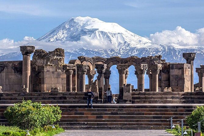 day-trip-from-yerevan-sightseeing-to-st-echmiadzin-unesco-sites