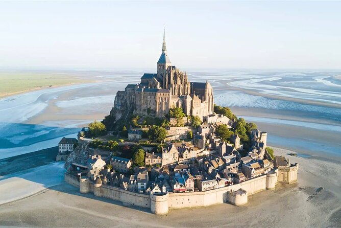 day-trip-mont-saint-michel-with-a-local-driver-from-rennes-6-hours