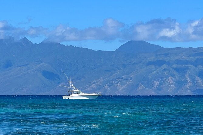 deep-sea-fishing-charter-in-waikiki-hawaii