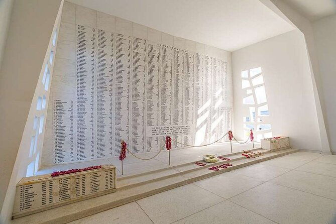 deluxe-pearl-harbor-uss-arizona-memorial-and-honolulu-city-tour