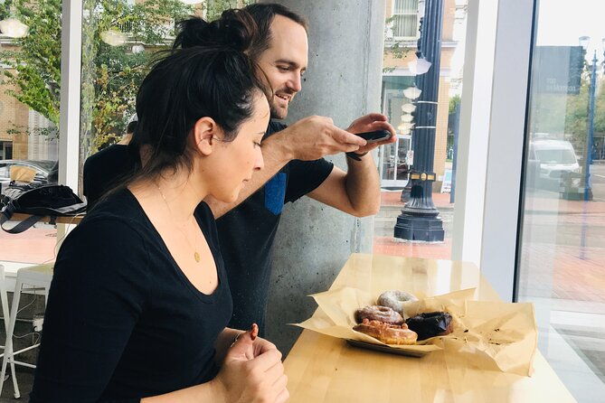doughnuts-and-coffee-bike-tour-local-secrets